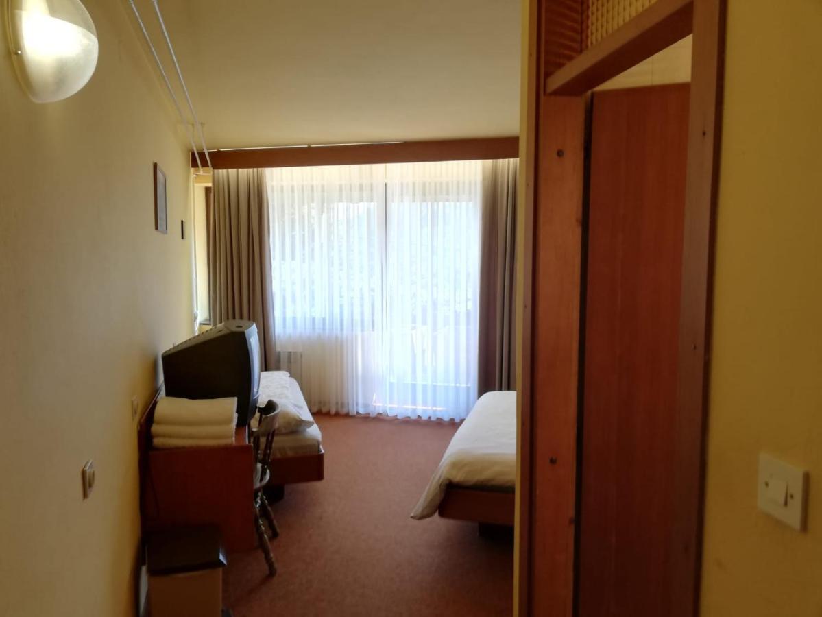 Hotel Trojane, Inspiration Of The Green Retreat Exterior foto
